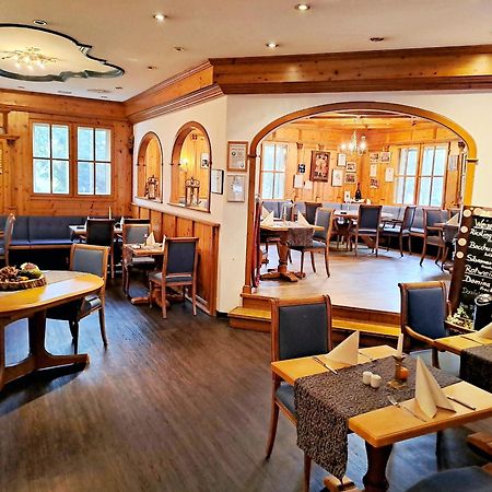 Transmar Travel Hotel Bindlach Bagian luar foto