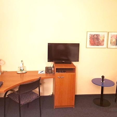 Transmar Travel Hotel Bindlach Bagian luar foto